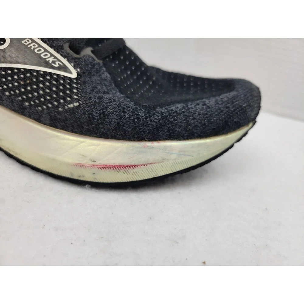 Brooks Levitate‎ 5 StealthFit Shoes Sneakers 8.5 Womens Running Black